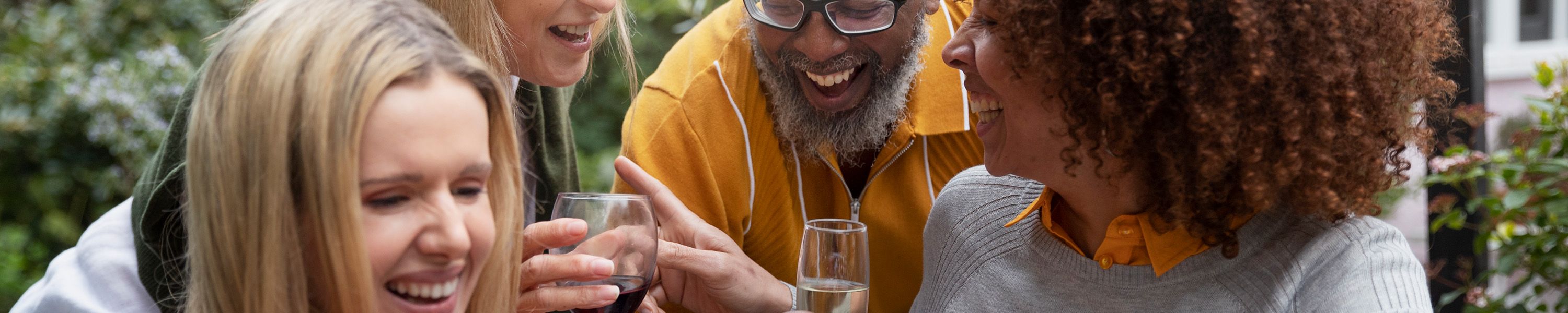 Top Safety Tips for Meeting New People in Person